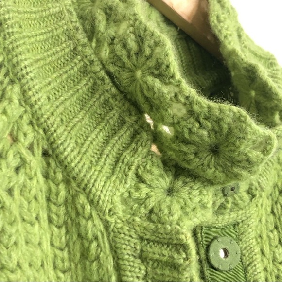 Sundance medium green cable knit, chunky lambswool Cardigan. - Picture 3 of 13
